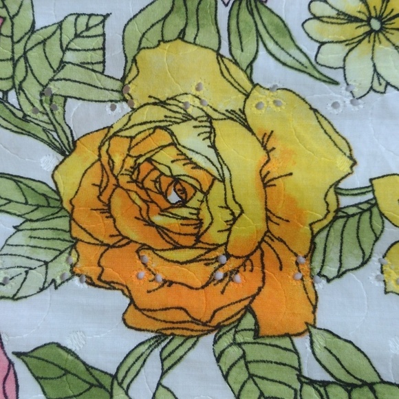 Draper's & Damon's Floral Eyelet Button-up Jacket PL - Picture 6 of 8